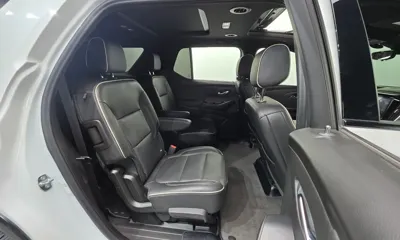 ChevroletGMDaewoo Traverse 2022, 67056 км, за 19219.59 USD - фото 19