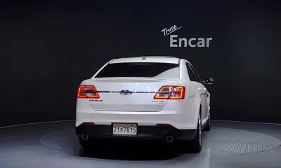 Ford Taurus 2014, 108351 км, за 3551.7 USD