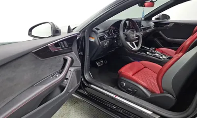 Audi S5 2022, 76596 км, за 35032.87 USD - фото 10