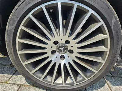 Mercedes-Benz E-Class 2018, 166584 км, за 10986.15 USD - фото 4