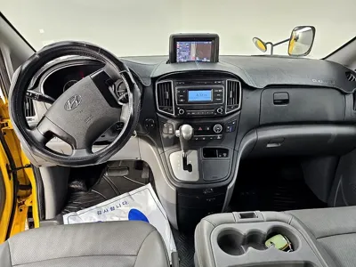 Hyundai Starex 2019, 102728 км, за 8131.68 USD