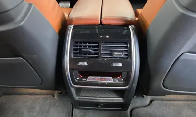 BMW X6 2022, 78882 км, за 40587.02 USD - фото 18