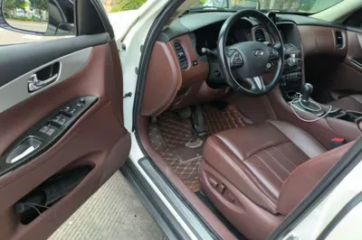 Infiniti QX50 2015, 95600 км, за 8707 USD - фото 19