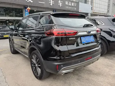 Geely Boyue 2018, 102000 км, за 4397.26 USD