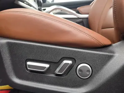 Geely Boyue 2018, 102000 км, за 4372.45 USD - фото 12