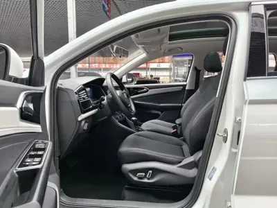 Jetta VS7