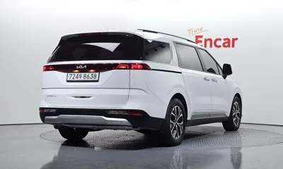 Kia Canival 2023, 37008 км, за 16848.36 USD