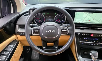 Kia Canival 2023, 37008 км, за 16848.36 USD - фото 13