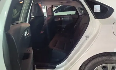 Kia K3 2021, 65200 км, за 7214.13 USD - фото 16
