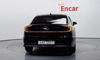 Hyundai Sonata 2020, 92228 км, за 10241.16 USD