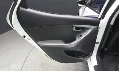 Hyundai Avante 2016, 109261 км, за 4488.68 USD - фото 25