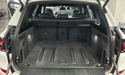BMW X5 2025, 6323 км, за 68958.75 USD - фото 11