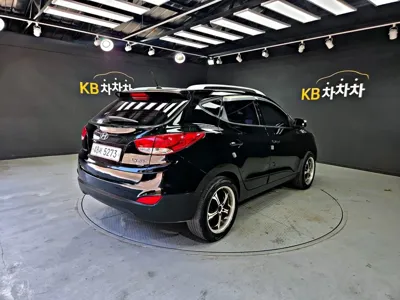 Hyundai Tucson 2012, 168226 км, за 2907.17 USD