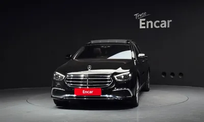 Mercedes-Benz E-Class 2023, 13591 км, за 34413.25 USD