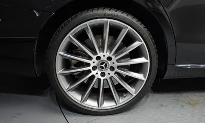 Mercedes-Benz E-Class 2023, 13591 км, за 34413.25 USD