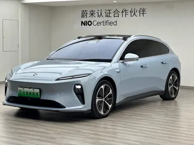 Nio ET5T · 2023 год