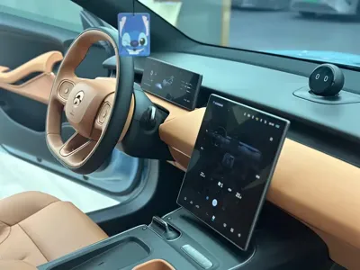 Nio ET5T 2023, 65000 км, за 18657.67 USD - фото 11