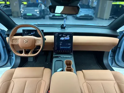 Nio ET5T 2023, 65000 км, за 18657.67 USD - фото 12