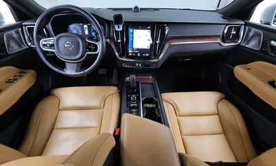 Volvo V60 2021, 105365 км, за 17483.43 USD - фото 7