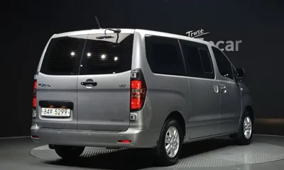 Hyundai Starex 2019, 80127 км, за 10371.54 USD