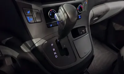 Hyundai Starex 2019, 80127 км, за 10371.54 USD - фото 9