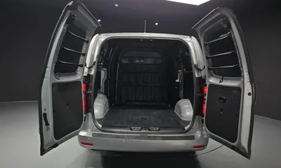 Hyundai Starex 2019, 80127 км, за 10371.54 USD - фото 20