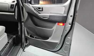 Hyundai Starex 2019, 80127 км, за 10371.54 USD - фото 25