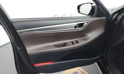 Hyundai Grandeur 2022, 77301 км, за 14637.02 USD - фото 24