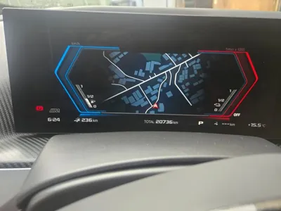 BMW XM · 2024 год