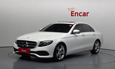 Mercedes-Benz E-Class · 2017 год