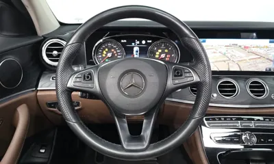 Mercedes-Benz E-Class 2017, 140155 км, за 11636.22 USD - фото 13