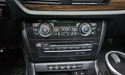 BMW X1 2013, 145545 км, за 4437.08 USD - фото 20