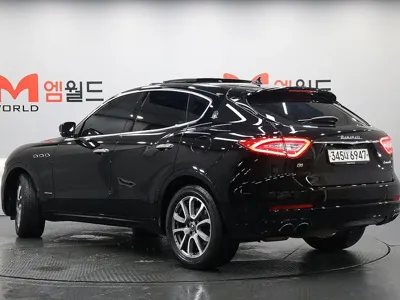 Maserati Levante 2020, 55762 км, за 27497.88 USD