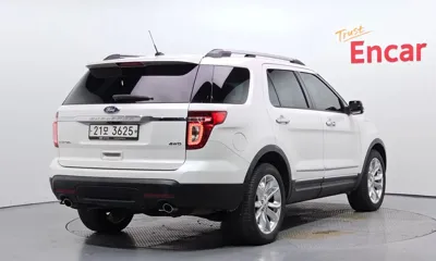 Ford Explorer 2015, 112660 км, за 5980.63 USD