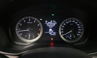 Hyundai Grandeur 2018, 127601 км, за 8210.72 USD - фото 8