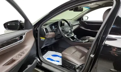 Hyundai Grandeur 2018, 127601 км, за 8210.72 USD - фото 10