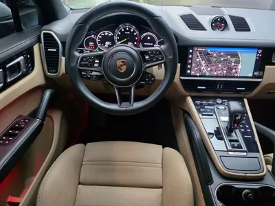 Porsche Cayenne 2023, 59980 км, за 68372.7 USD - фото 7