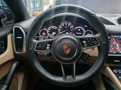 Porsche Cayenne 2023, 59980 км, за 68372.7 USD - фото 16