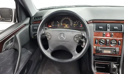 Mercedes-Benz E-Class 2001, 113442 км, за 2560.06 USD - фото 13