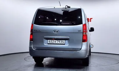 Hyundai Starex 2016, 174183 км, за 5156.01 USD