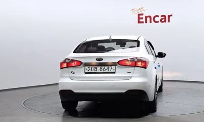 Kia K3 2013, 42118 км, за 5279.15 USD