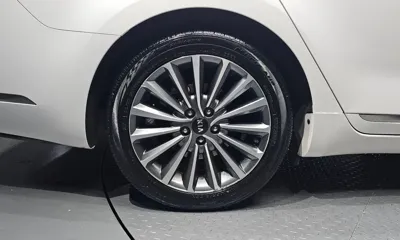 Kia K7 2016, 90101 км, за 7752.45 USD