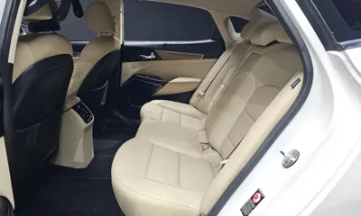Kia K7 2016, 90101 км, за 7752.45 USD - фото 12