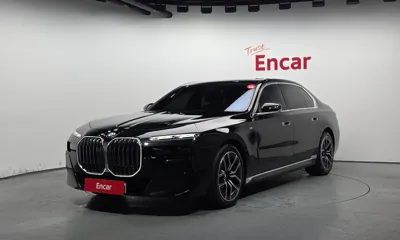 BMW 7-Series · 2025 год