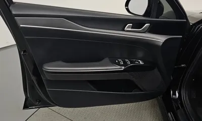 Kia K5 2022, 43752 км, за 11311.18 USD - фото 24