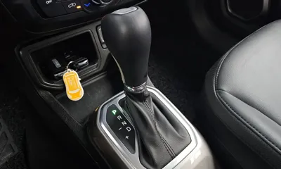Jeep Renegade 2021, 60911 км, за 10240.25 USD - фото 9