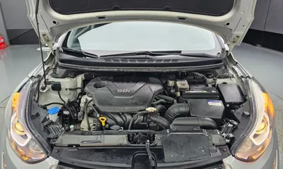 Hyundai Avante 2014, 48824 км, за 4096.46 USD - фото 6