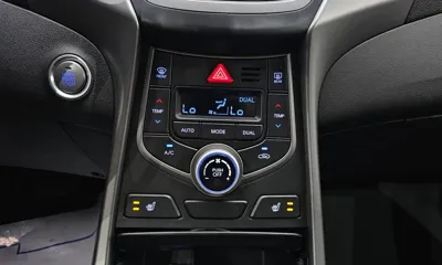 Hyundai Avante 2014, 48824 км, за 4096.46 USD - фото 19