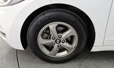Hyundai Avante 2017, 103889 км, за 4492.9 USD