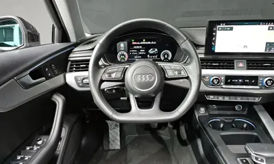 Audi A4 2023, 121259 км, за 14172.17 USD - фото 13